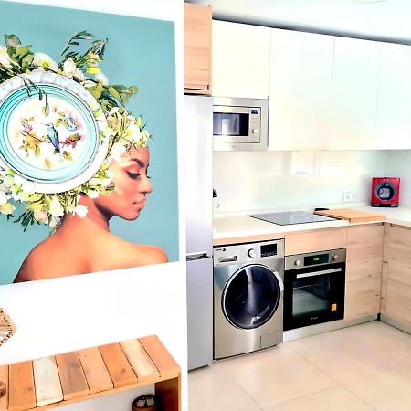 Apartamento Moderno Y Con Estilo En La Carihuela Torremolinos Exteriér fotografie