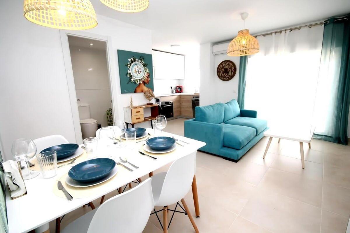 Apartamento Moderno Y Con Estilo En La Carihuela Torremolinos Exteriér fotografie
