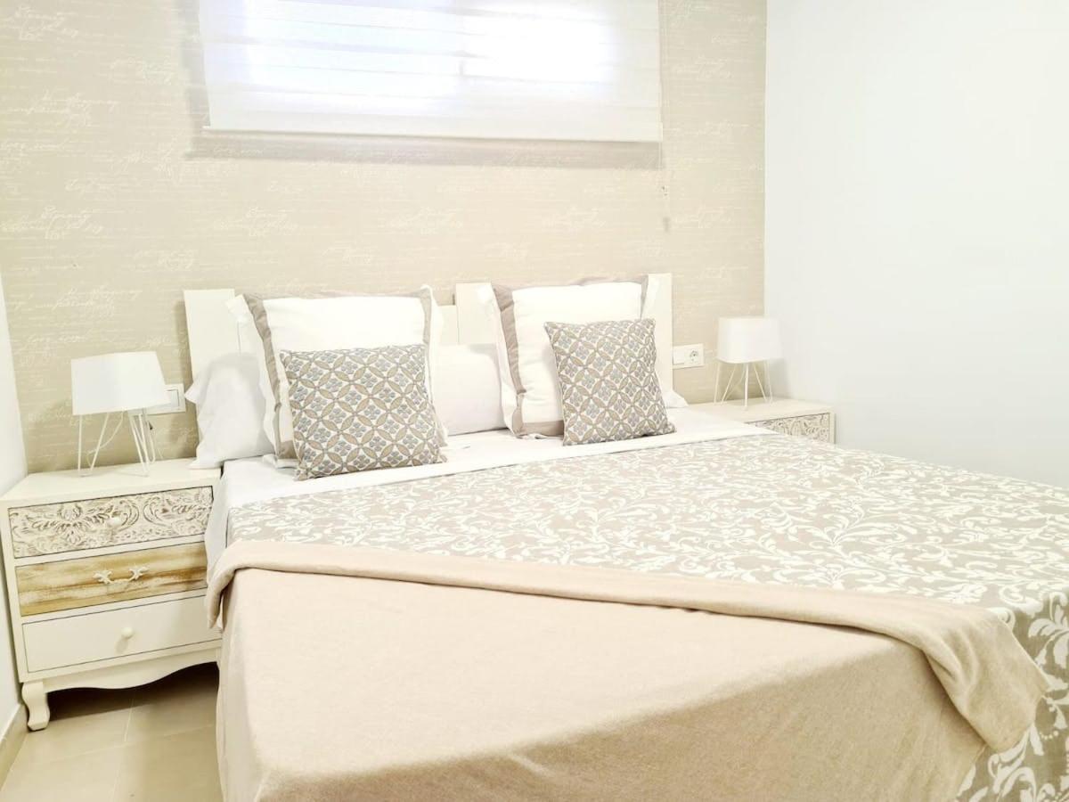 Apartamento Moderno Y Con Estilo En La Carihuela Torremolinos Exteriér fotografie