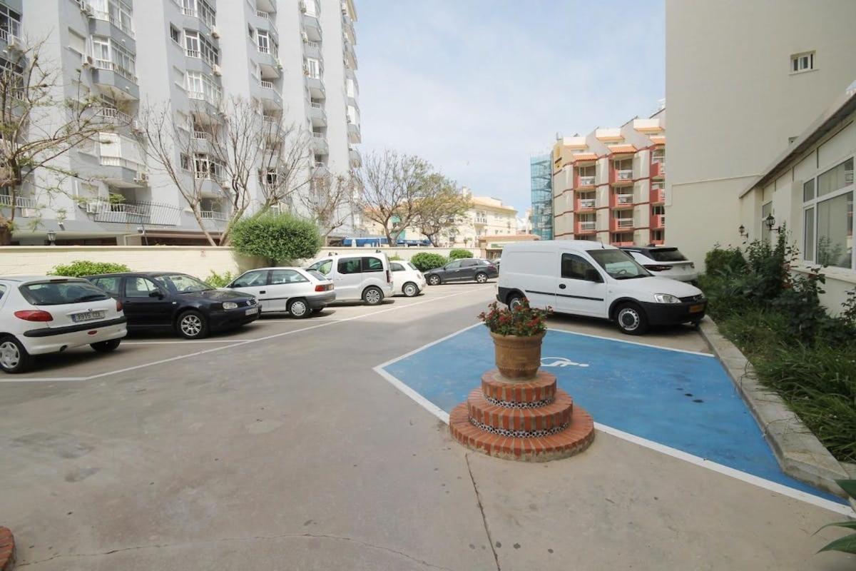 Apartamento Moderno Y Con Estilo En La Carihuela Torremolinos Exteriér fotografie