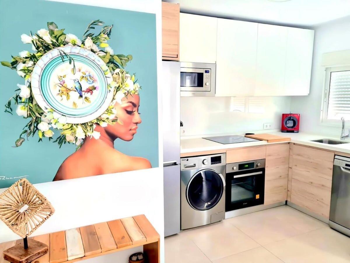 Apartamento Moderno Y Con Estilo En La Carihuela Torremolinos Exteriér fotografie