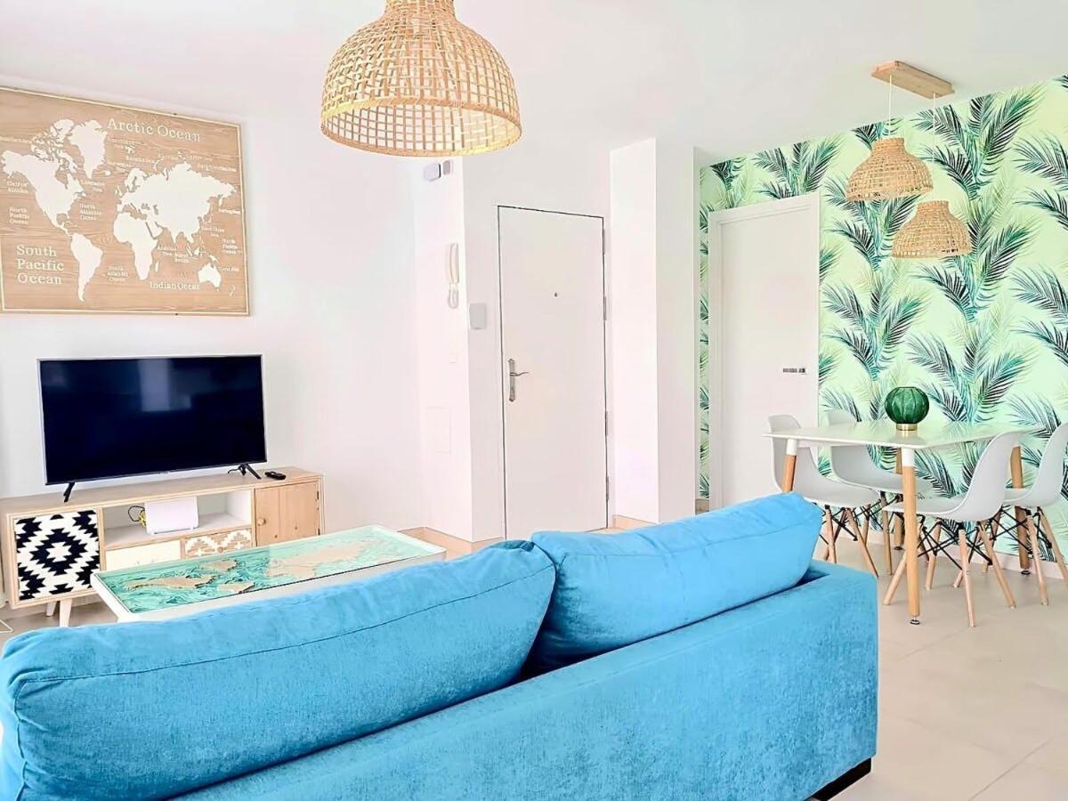 Apartamento Moderno Y Con Estilo En La Carihuela Torremolinos Exteriér fotografie